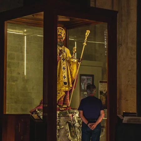 Le Di Don Vito - Policlinico 3*