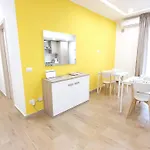 Comfy Vito With Ensuite And Parking - Policlinico Casa de hóspedes