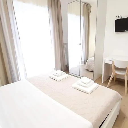 Le Di Don Vito - Policlinico Гостьовий будинок