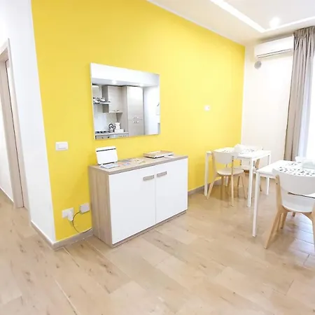 Le Di Don Vito - Policlinico Guest house